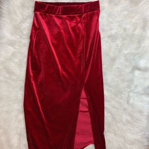 Velvet Red Bodycon skirt💛